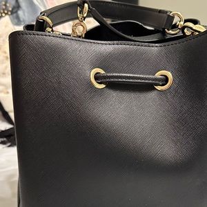 COPY - KARL Lagerfeld ! In excellent condition used two times.